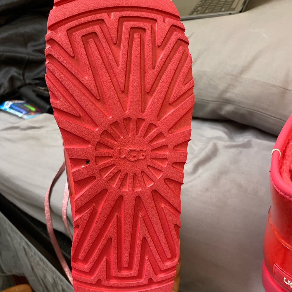 Red uggs